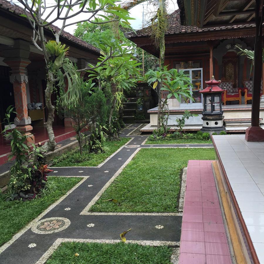 Pondok Ayu Homestay Ubud Exterior foto