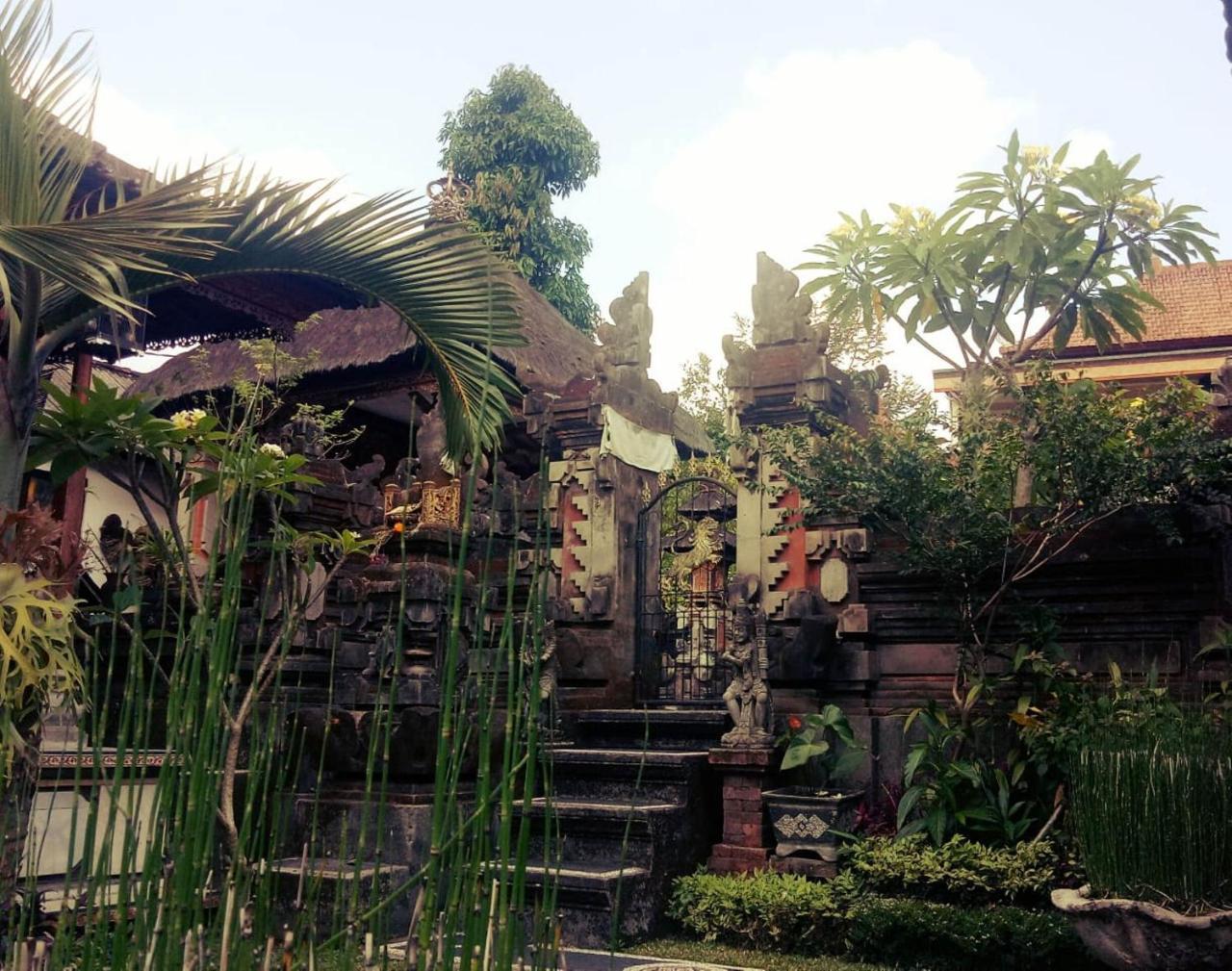 Pondok Ayu Homestay Ubud Exterior foto